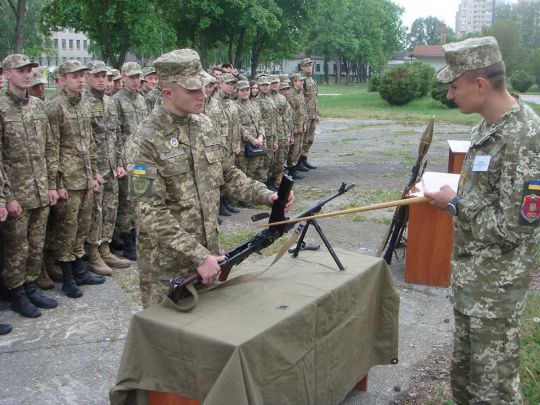 Військовозобов’язаних стане більше: кого ще призвуть на війну через зниження граничного віку