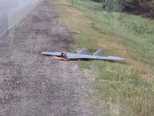 Впали на трасу «Україна»: «невідомі» БПЛА збито над російською Калугою