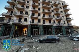 Ночной обстрел исторического центра Одессы: прокуратура начала досудебное расследование