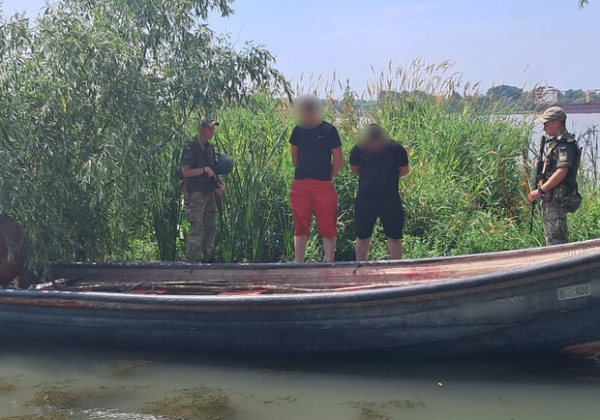 В Одесской области задержали двух румын, которые уснули в лодке и приплыли в Украину