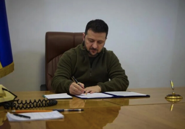 Зеленский подписал закон о доплатах и отпусках для военнослужащих