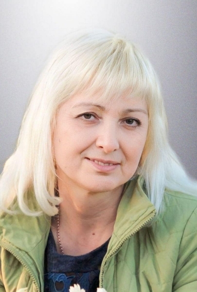 «Настя з нареченим готувалися до весілля, вже й сукню замовили»: у Львові попрощалися з жертвами ракетного удару