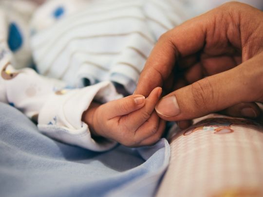 Українцям розповіли, як зареєструвати народжених в окупації дітей