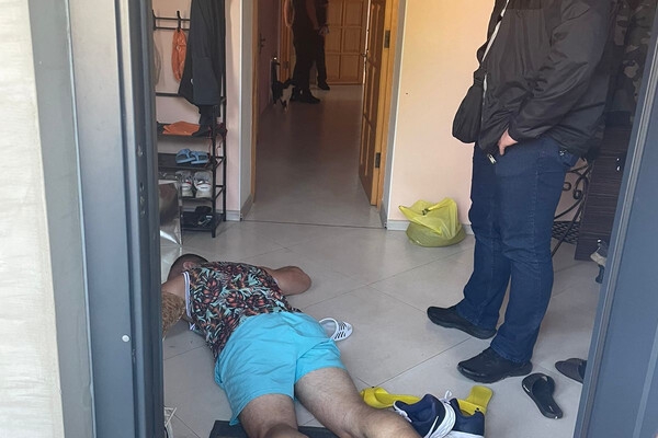 В Одессе задержали полицейского, который открыл шесть борделей