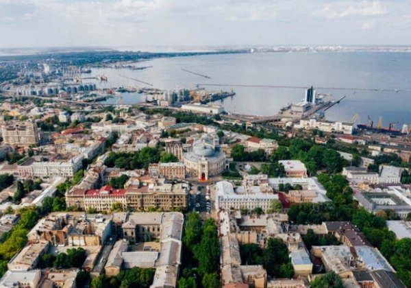 ЮНЕСКО зафиксировала восемь культурных объектов, которые россияне повредили в Одессе