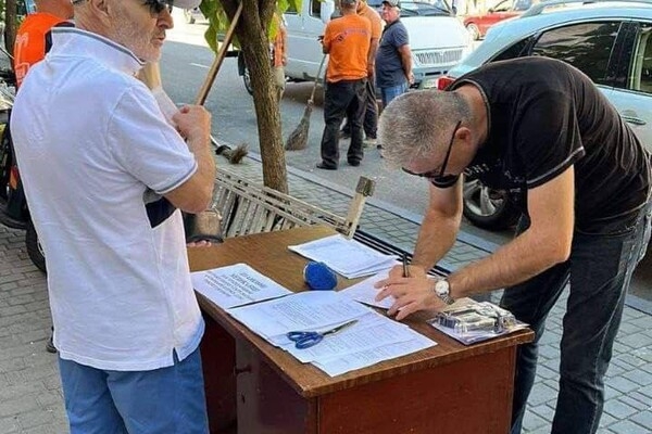 Из-за ночной атаки в Одессе разбиты 1481 окна: где получить пленку