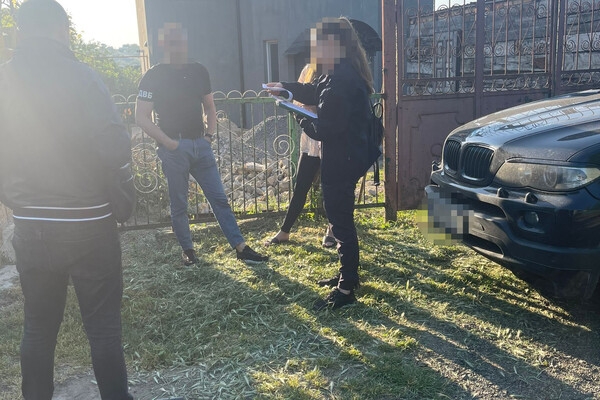 В Одессе задержали полицейского, который открыл шесть борделей