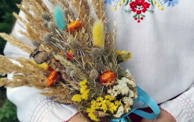 Освячення зелених оберегів, меду, маку, води та криниць: давні традиції Першого Спасу