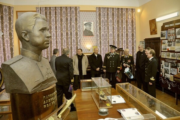 Скончался многолетний начальник одесской "мореходки" Александр Сабуров