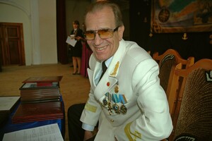 Скончался многолетний начальник одесской "мореходки" Александр Сабуров