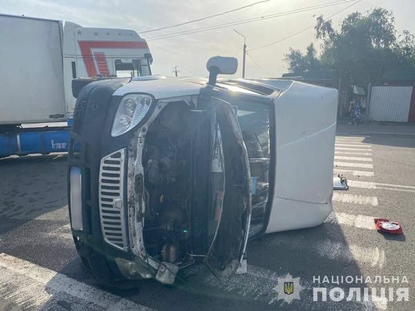 Світлофори не&nbsp;працювали: понад 20 людей постраждали у&nbsp;ДТП за&nbsp;участю маршрутки у&nbsp;Кривому Розі (фото)