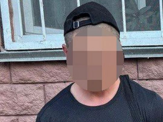 В&nbsp;столиці жінці розпилили в&nbsp;обличчя сльозогінний газ та&nbsp;відібрали 3 млн гривень (фото)
