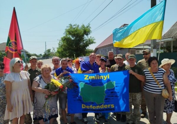 Более двух лет в плену: в Одесскую область вернулись четверо защитников Змеиного Более двух лет в плену: в Одесскую область вернулись четверо защитников Змеиного
