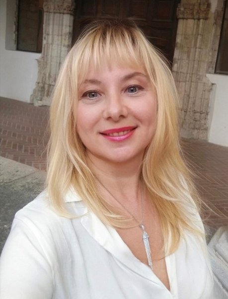 «Італійці їдять в один і той самий час, не поспішають, не переїдають», — експертка зі стилю Світлана Батрак