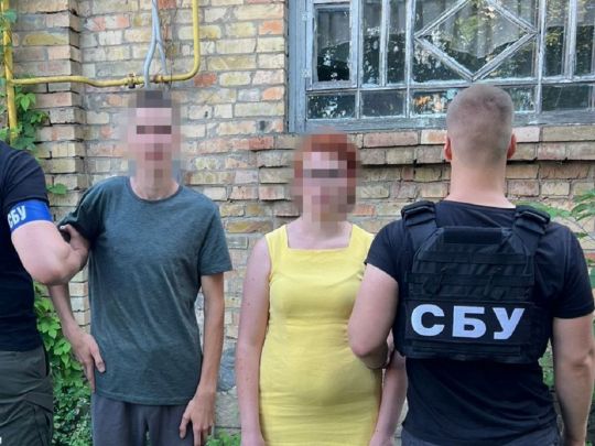 Зазіхнули на&nbsp;&laquo;легкі&raquo; гроші: під Києвом пара черкасців за&nbsp;завданням росіян спалила автомобілі військових та&nbsp;волонтерів
