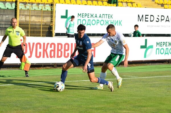 Футбол. Кубок України: &laquo;Карпати&raquo; - &laquo;Чорноморець&raquo; - 3:0