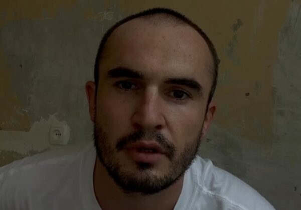В Одессе боевой медик объявил голодовку из-за плохого питания и условий в психбольнице (обновлено) В Одессе боевой медик объявил голодовку из-за плохого питания и условий в психбольнице (обновлено)