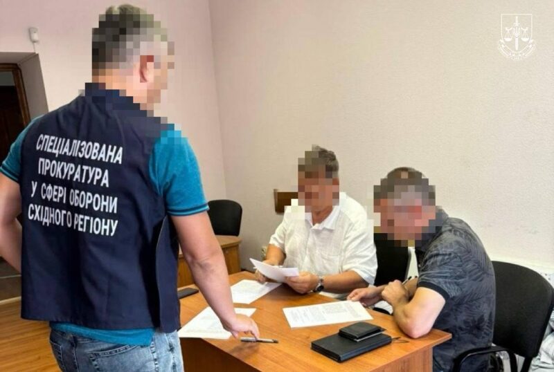 Близько 30 чиновників затримано у справі про розкрадання 1,5 млрд гривень, виділених на оборону (фото)