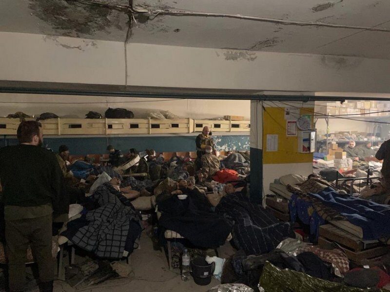 Змушували носити військову форму навиворіт: навіть в&nbsp;полоні військовий медик витягав осколки з&nbsp;тіл поранених побратимів