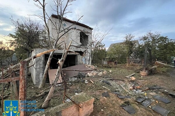 Ночью Одессу атаковали вражеские беспилотники: повреждены 27 домов, пострадал человек (обновлено)