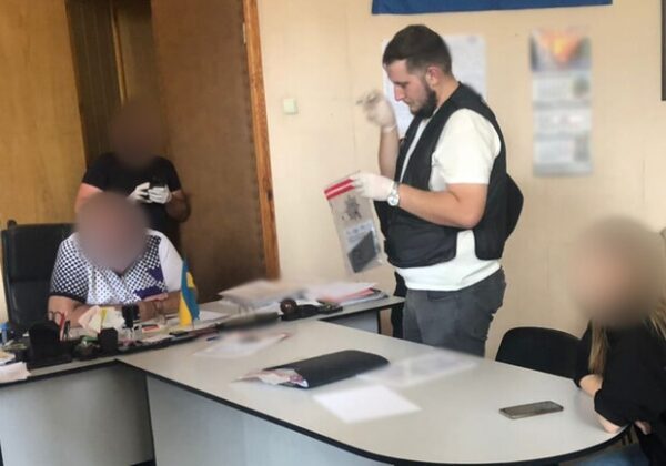 В Одессе директор одного из профессиональных колледжей попался на взятке