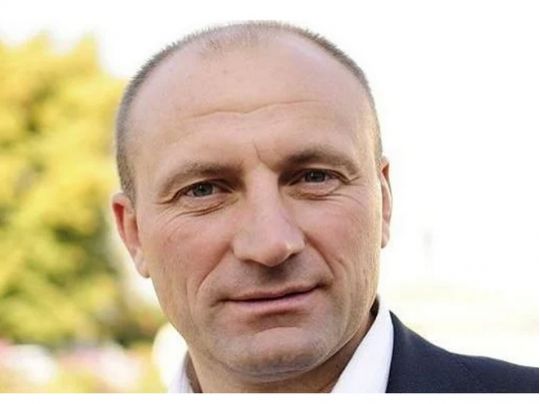 Мер Черкас Анатолій Бондаренко збудував собі маєток на гроші з тендерів — розслідування