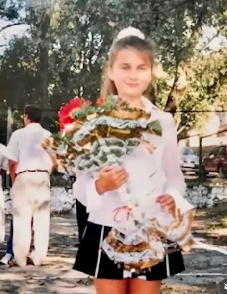 &laquo;Не&nbsp;здогадуюсь, яке життя чекає&raquo;: зірки поділилися своїми дитячими світлинами