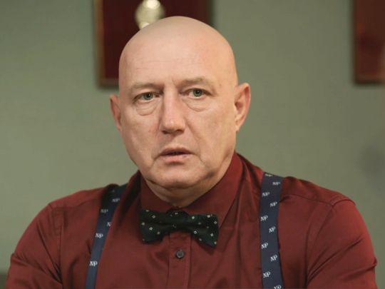 &laquo;Таскав мішки з&nbsp;піском, будував барикади&raquo;: зірка &laquo;Дільничного з&nbsp;ДВРЗ&raquo; та&nbsp;&laquo;Розтин покаже&raquo; про життя під час великої війни