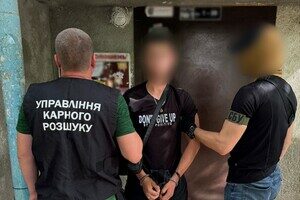 Поджигали военные автомобили и релейные шкафы: в Одессе объявили о подозрении трем мужчинам