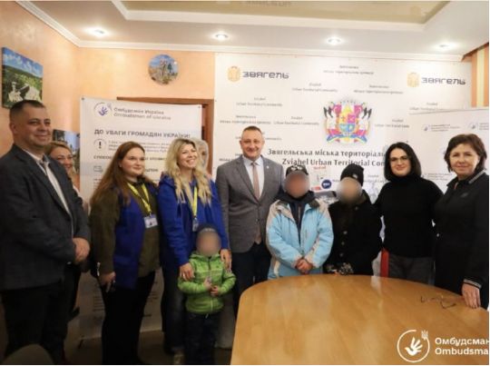 Маленькі українці повернулись додому: на&nbsp;Батьківщину прибули ще&nbsp;шестеро вивезених окупантами дітей