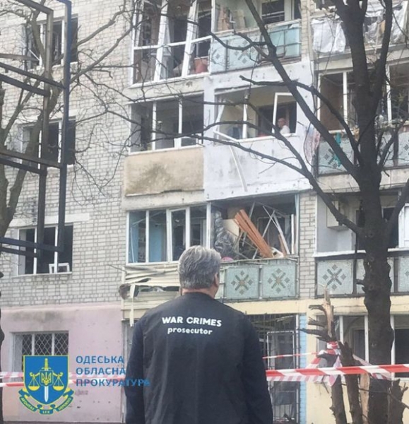 Російські терористи атакували Одещину та Полтавщину: є поранені, пошкоджено будинки та промисловий об’єкт
