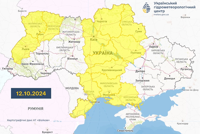 Сильні дощі та заморозки: сьогодні Україну заливатиме весь день (відео)