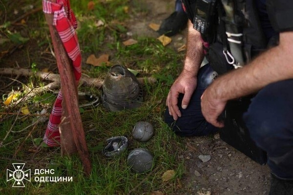 Вечером РФ нанесла ракетный удар по пожарной части в Одессе: ранены спасатели (обновлено)