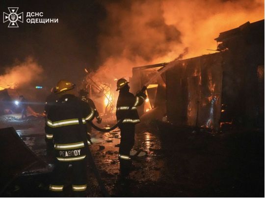 Чергова тривожна ніч: в Одесі пошкодження цивільної інфраструктури, у Києві тривога тривала майже 5 годин