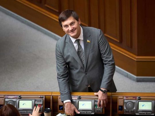 Справа про хабар у криптовалюті: до восьми років тюрьми заочно засудили нардепа