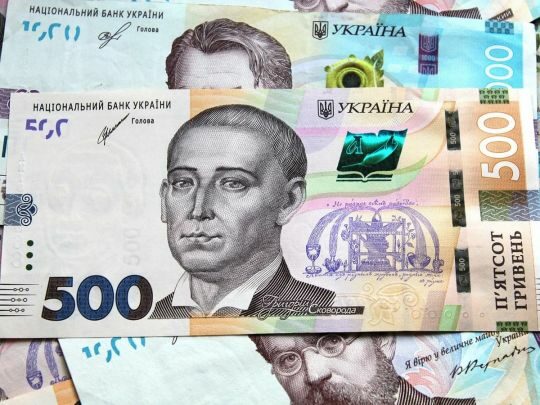 &laquo;Тисячу Зеленського&raquo; можуть і&nbsp;не&nbsp;дати: петиція за&nbsp;перегляд програми набрала необхідну кількість голосів