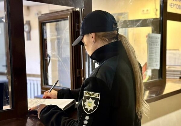 Уничтожила квартиру, которую сама продала: в Одессе будут судить поджигательницу