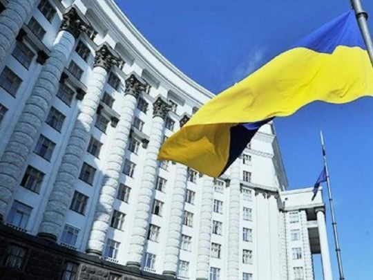 Кабмін дозволив родичам полонених та зниклих безвісти захисників України користуватися їхніми пільгами