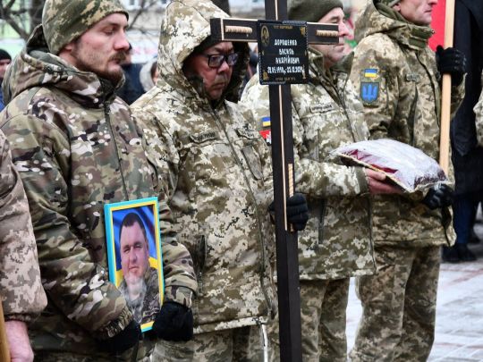 Так і не встиг одружитись: на Прикарпатті поховали відважного бійця, який боронив країну із 2014 року