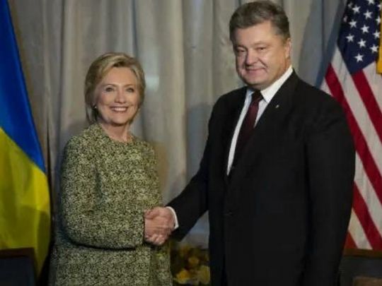 Замість Різдва в&nbsp;Лондоні, Порошенко поїхав до&nbsp;США &laquo;нагадати&raquo; команді Трампа, як&nbsp;втручався в&nbsp;американські вибори 2016 року,&nbsp;&mdash; експерт