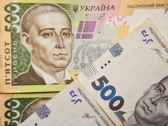 З оформленням «тисячі Зеленського» на дітей є проблеми: що кажуть у Мінцифри
