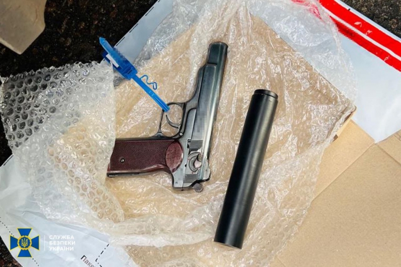Стежили кілька місяців та тренувалися у тирі: у Києві запобігли вбивству заступника міністра охорони здоров'я (фото)