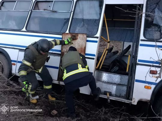 На Дніпропетровщині трапилася ДТП з автобусом: багато постраждалих