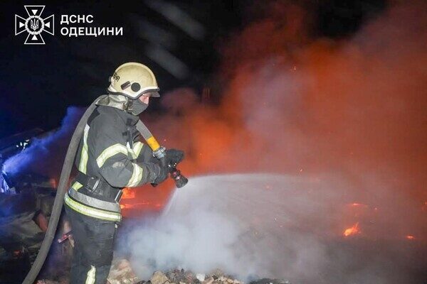 Ночная дроновая атака на Одесскую область: есть повреждения и пострадавший Ночная дроновая атака на Одесскую область: есть повреждения и пострадавший