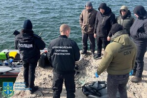 В Румынию на резиновой лодке: в Одесской области разоблачили переправщика мужчин за границу