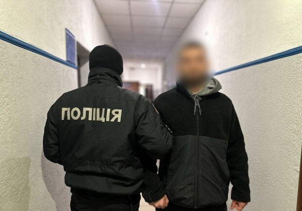Двое киевлян пытались сжечь квартиру одессита: что известно о поджоге