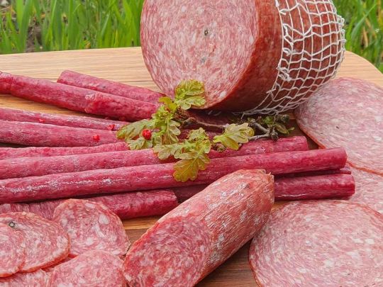 Найчесніша ковбаса: скільки в ній м’яса і чи можна її знайти