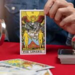 Тельцям — «Десятка Мечів» і кінець ілюзій, Стрільцям — «Верховний Жрець» та мудрість: Таро-прогноз на 11 травня