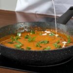 Коли хочеться чогось ароматного і зігріваючого: Butter Chicken за рецептом Пави