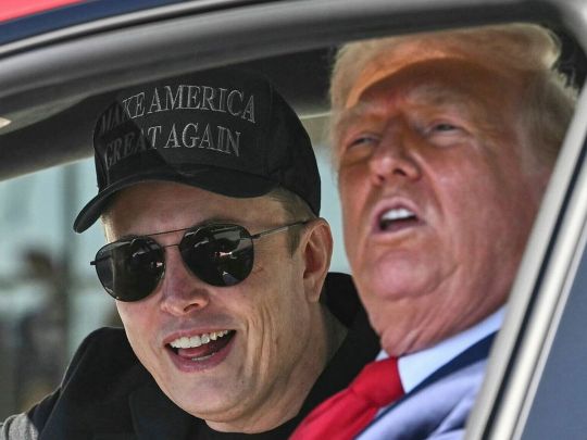 Побили горщики: Дональд Трамп про плани щодо своєї Tesla